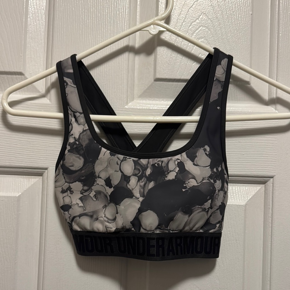 Under Armour Women's Marble Pattern Sports Bra